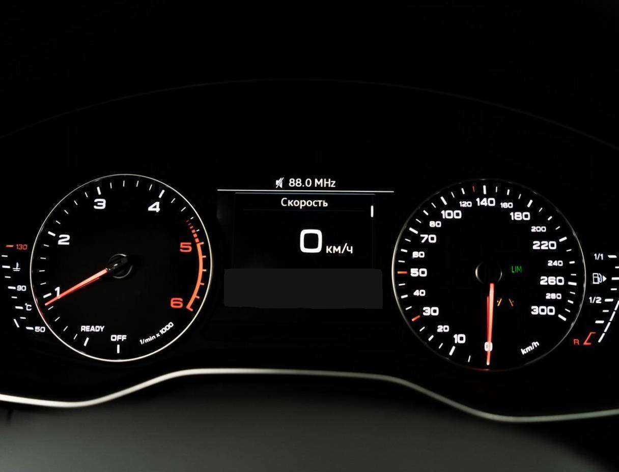 Б/У Ауди А4 2019 года. Фото: #12