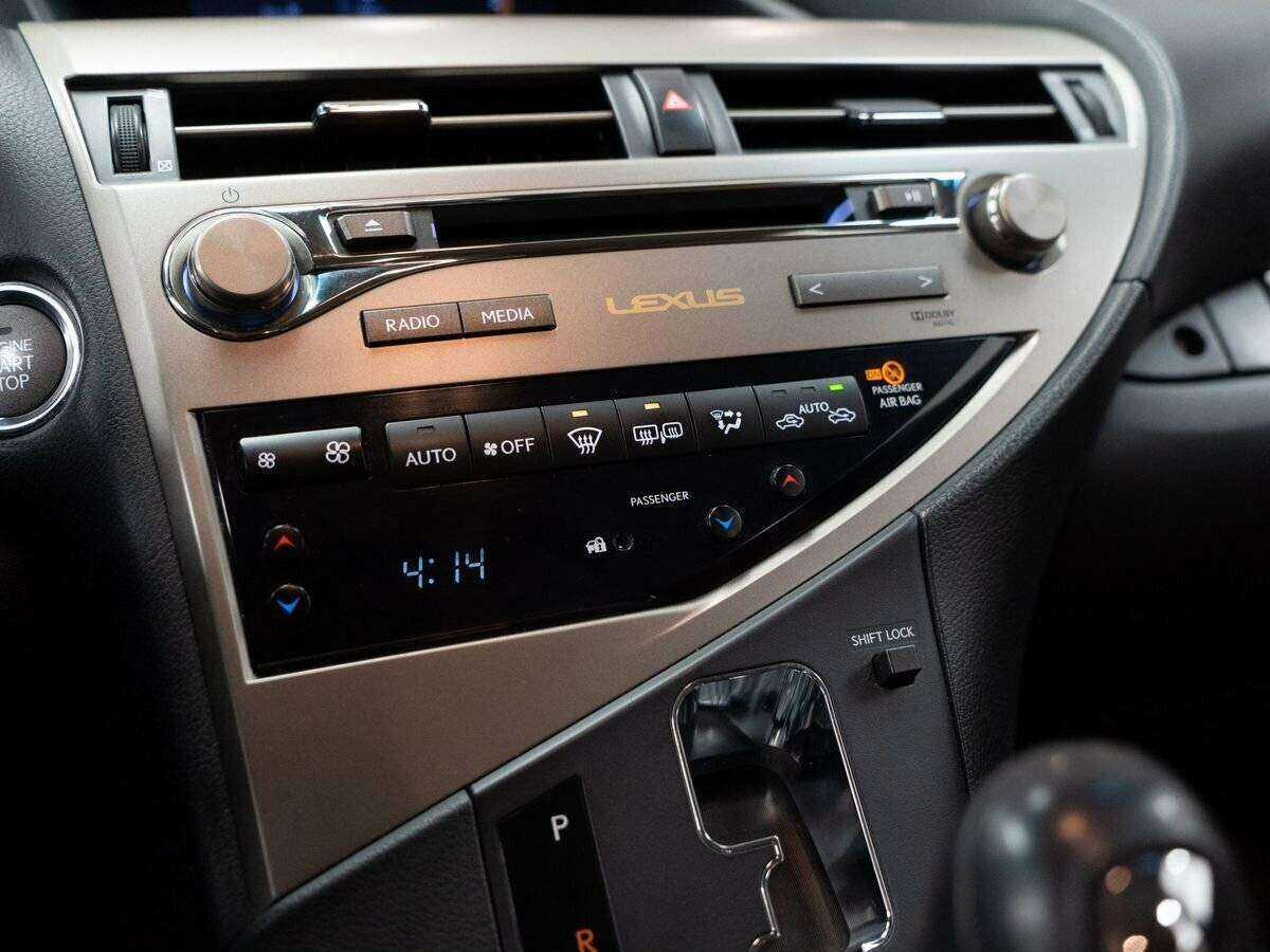 Б/У Лексус Р-Икс 2013 года. Фото: #11