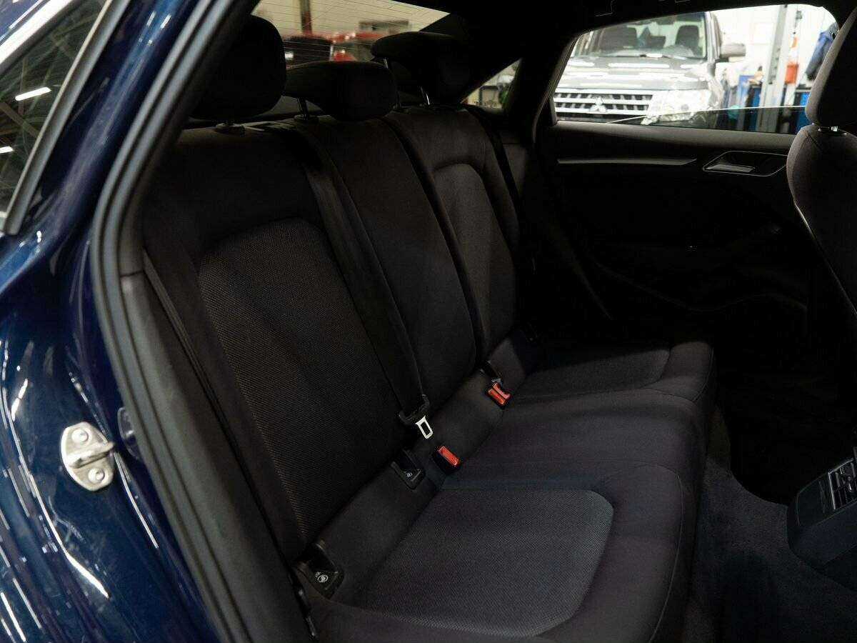 Б/У Ауди А3 2016 года. Фото: #7