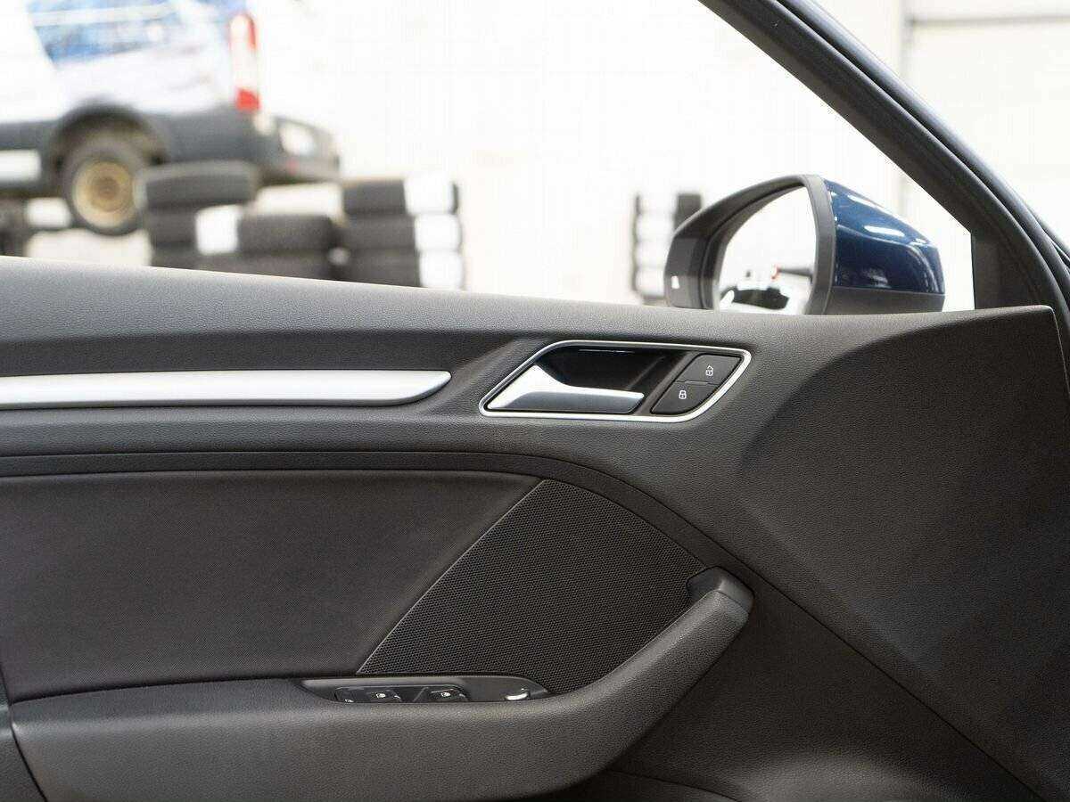 Б/У Ауди А3 2016 года. Фото: #12