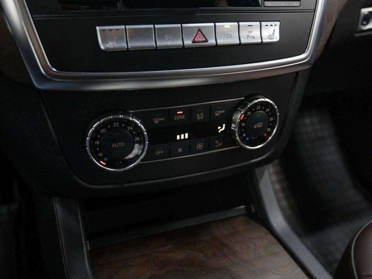 Б/У Мерседес-Бенц М-Класс 2013 года. Фото: #20