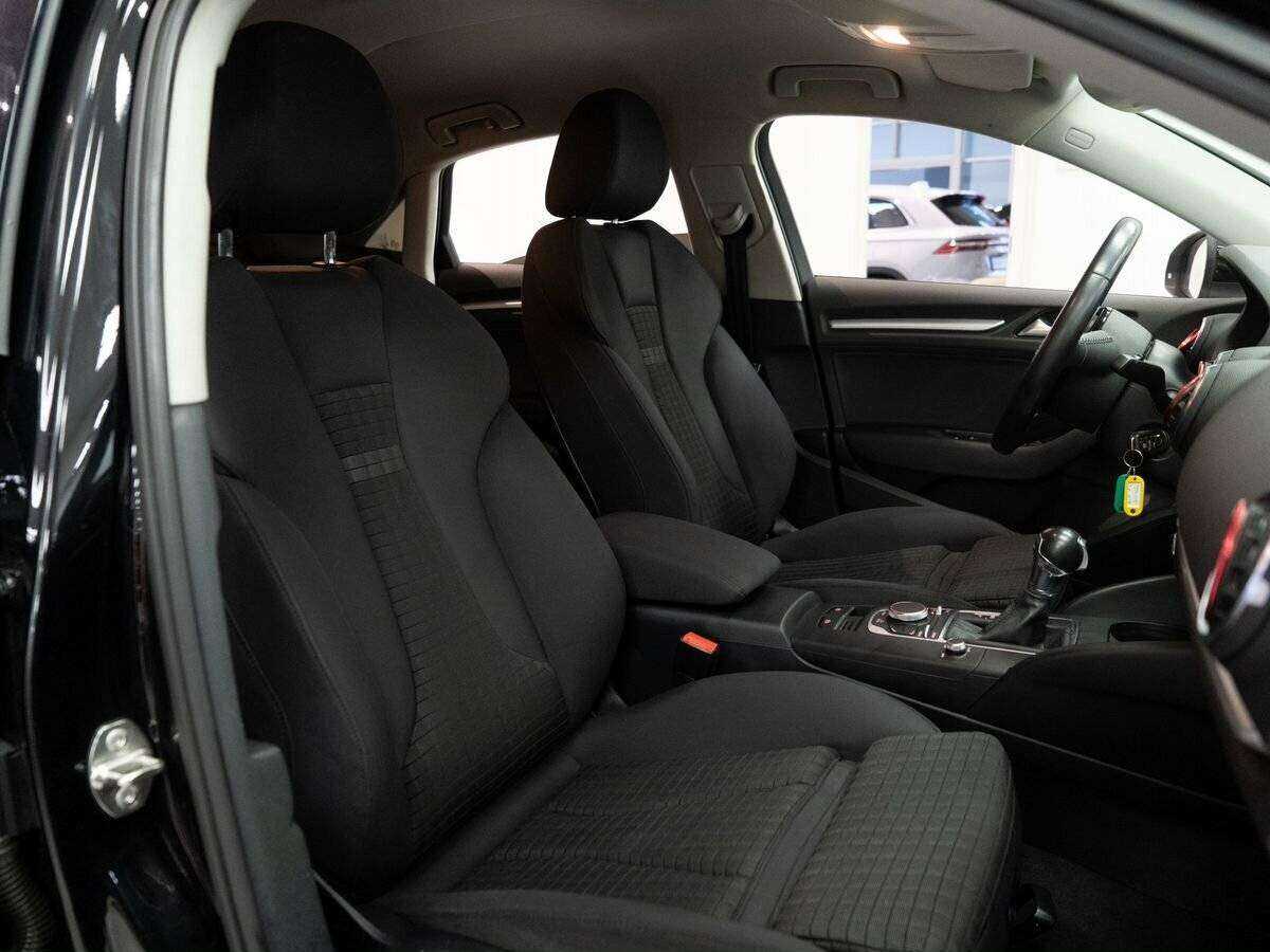 Б/У Ауди А3 2013 года. Фото: #8