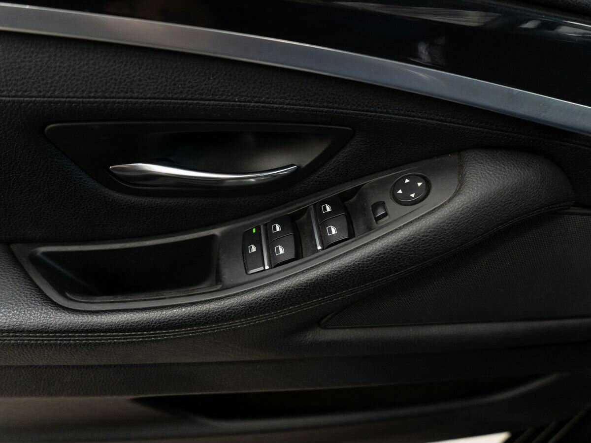 Б/У БМВ 5 серии 2014 года. Фото: #12