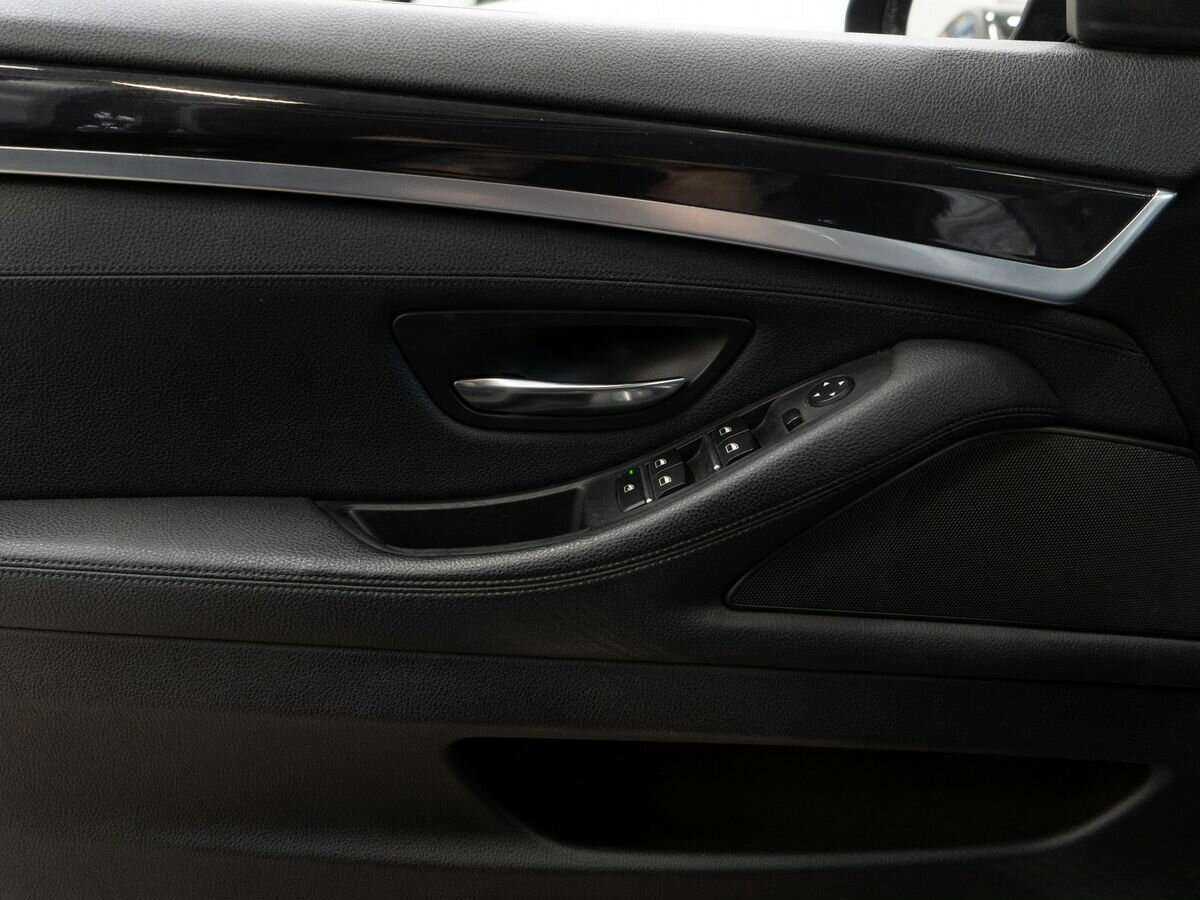 Б/У БМВ 5 серии 2014 года. Фото: #13