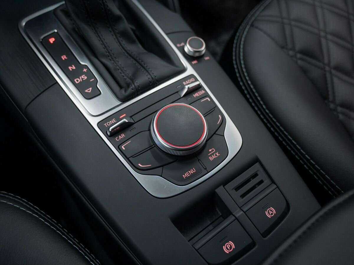 Б/У Ауди А3 2016 года. Фото: #20