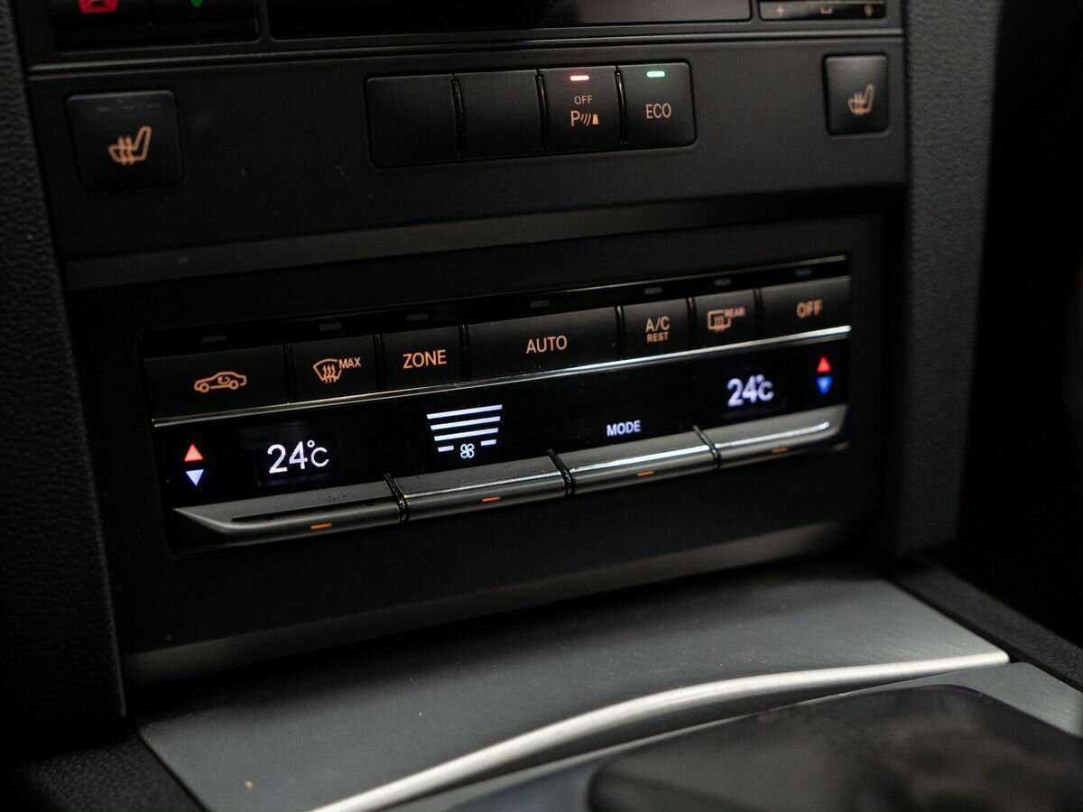 Б/У Мерседес-Бенц Е-Класс 2012 года. Фото: #9