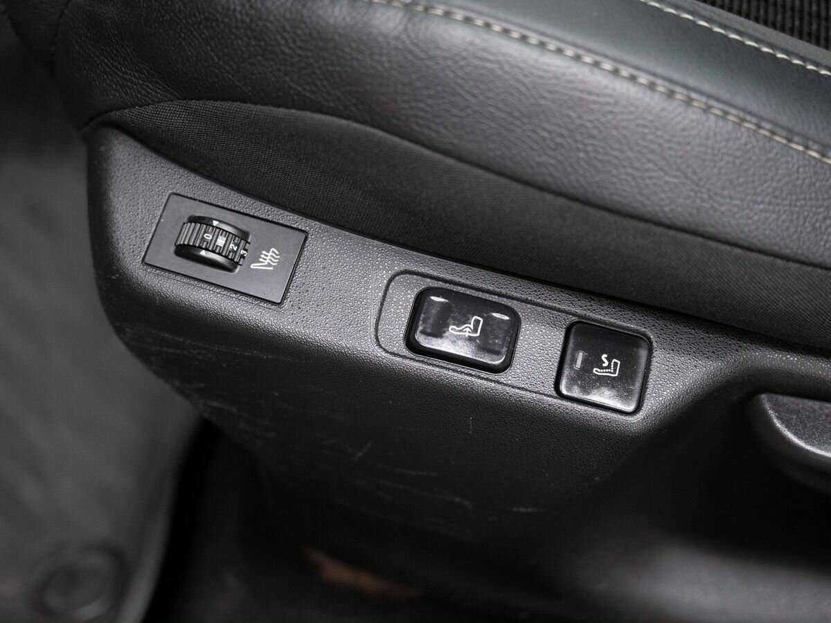 Б/У Ситроен Ц4 2013 года. Фото: #20