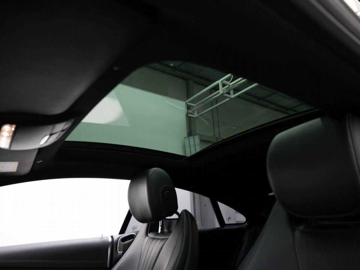 Б/У Мерседес-Бенц Е-Класс 2017 года. Фото: #23