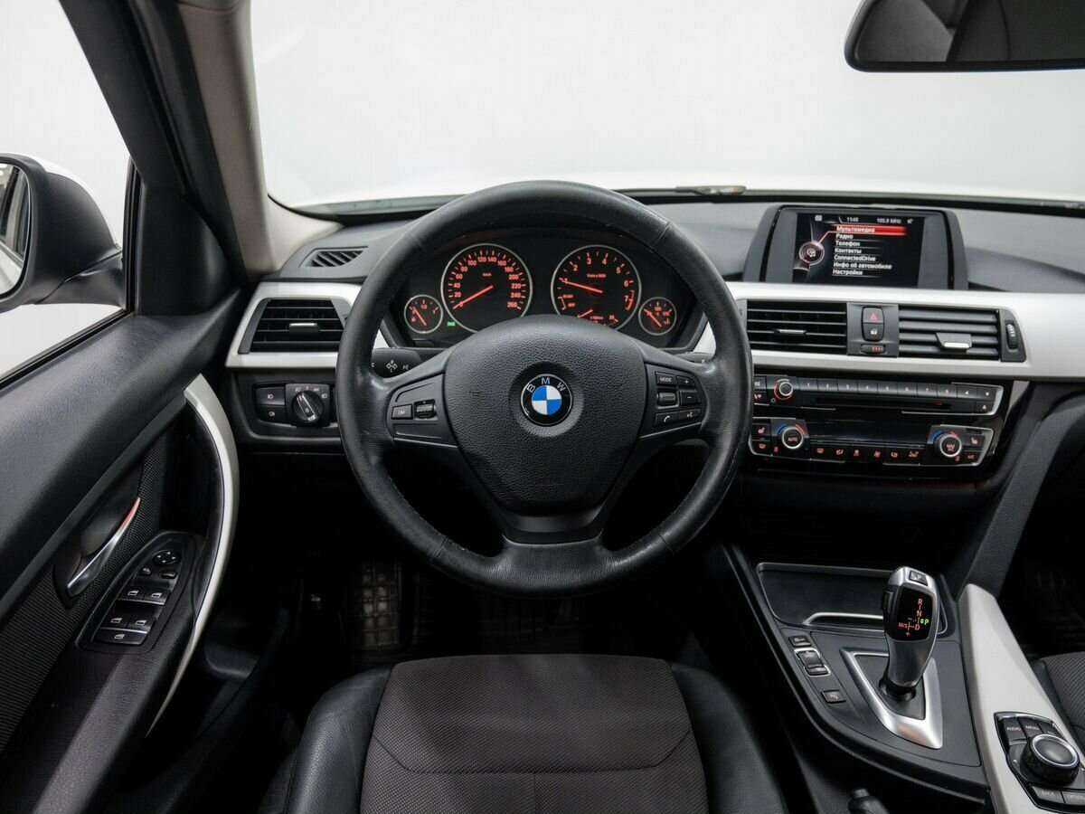 Б/У БМВ 3 серии 2016 года. Фото: #10