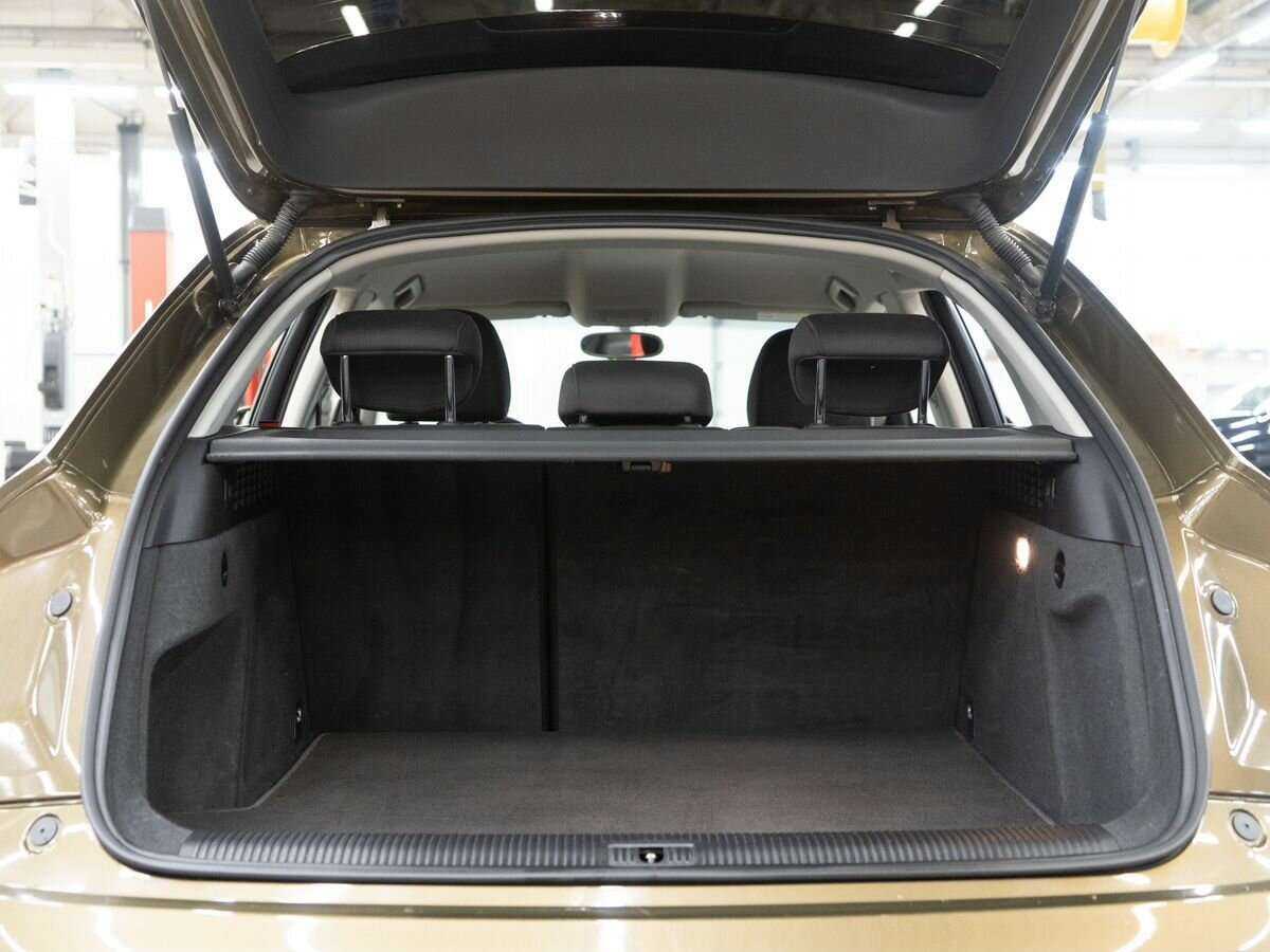 Б/У Ауди К3 2012 года. Фото: #7