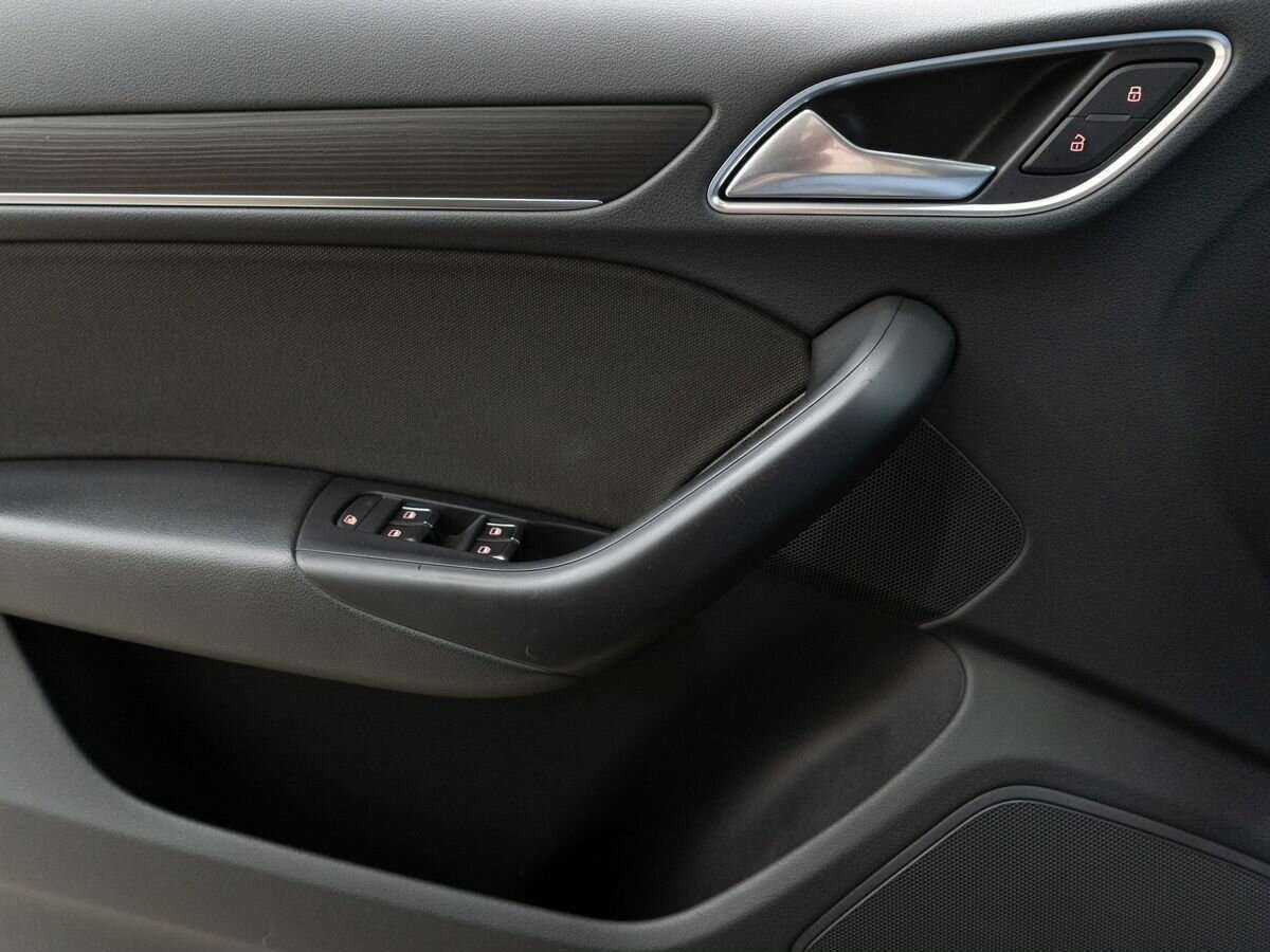 Б/У Ауди К3 2012 года. Фото: #13