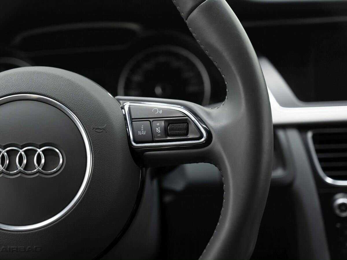 Б/У Ауди А4 2012 года. Фото: #8