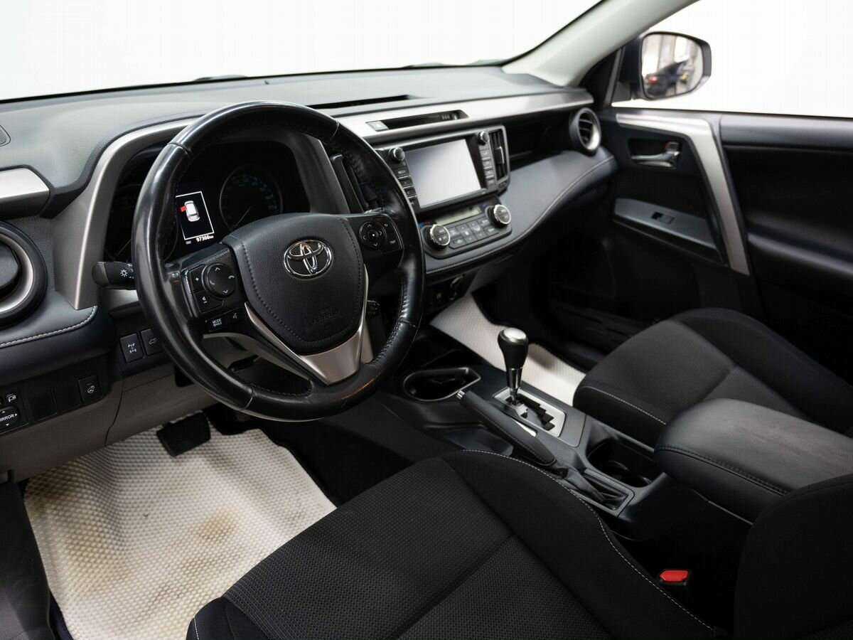 Б/У Тойота Рав4 2019 года. Фото: #5