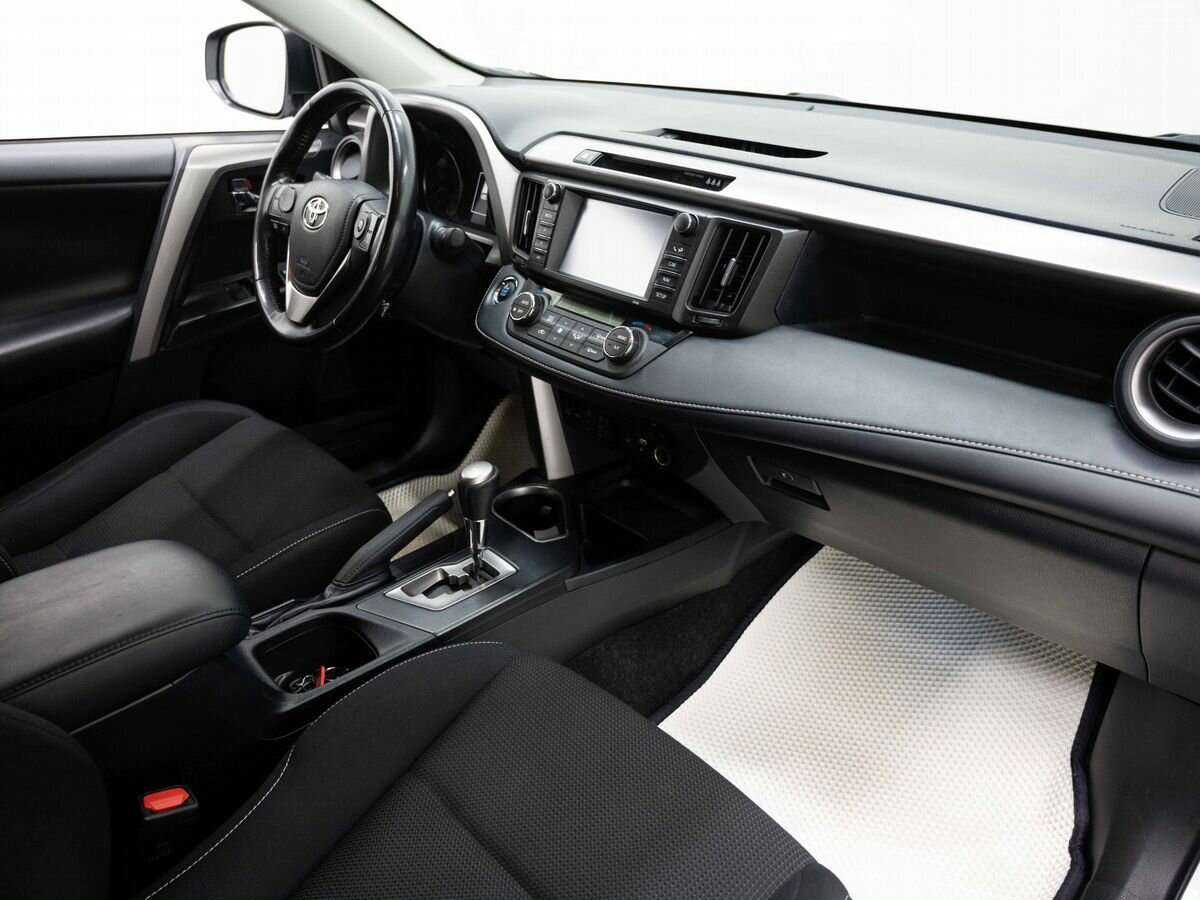 Б/У Тойота Рав4 2019 года. Фото: #8