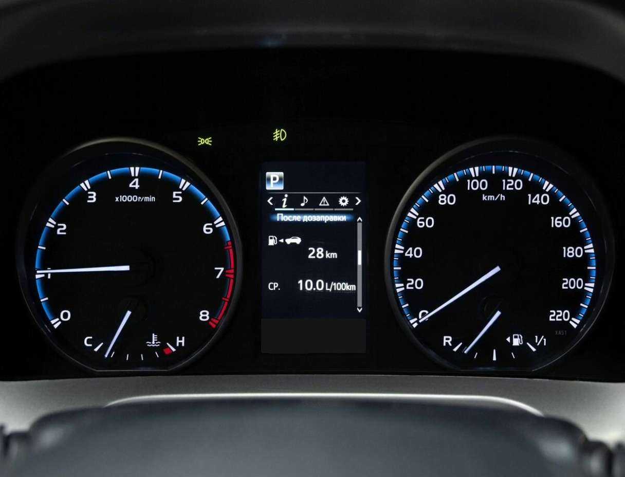 Б/У Тойота Рав4 2019 года. Фото: #12