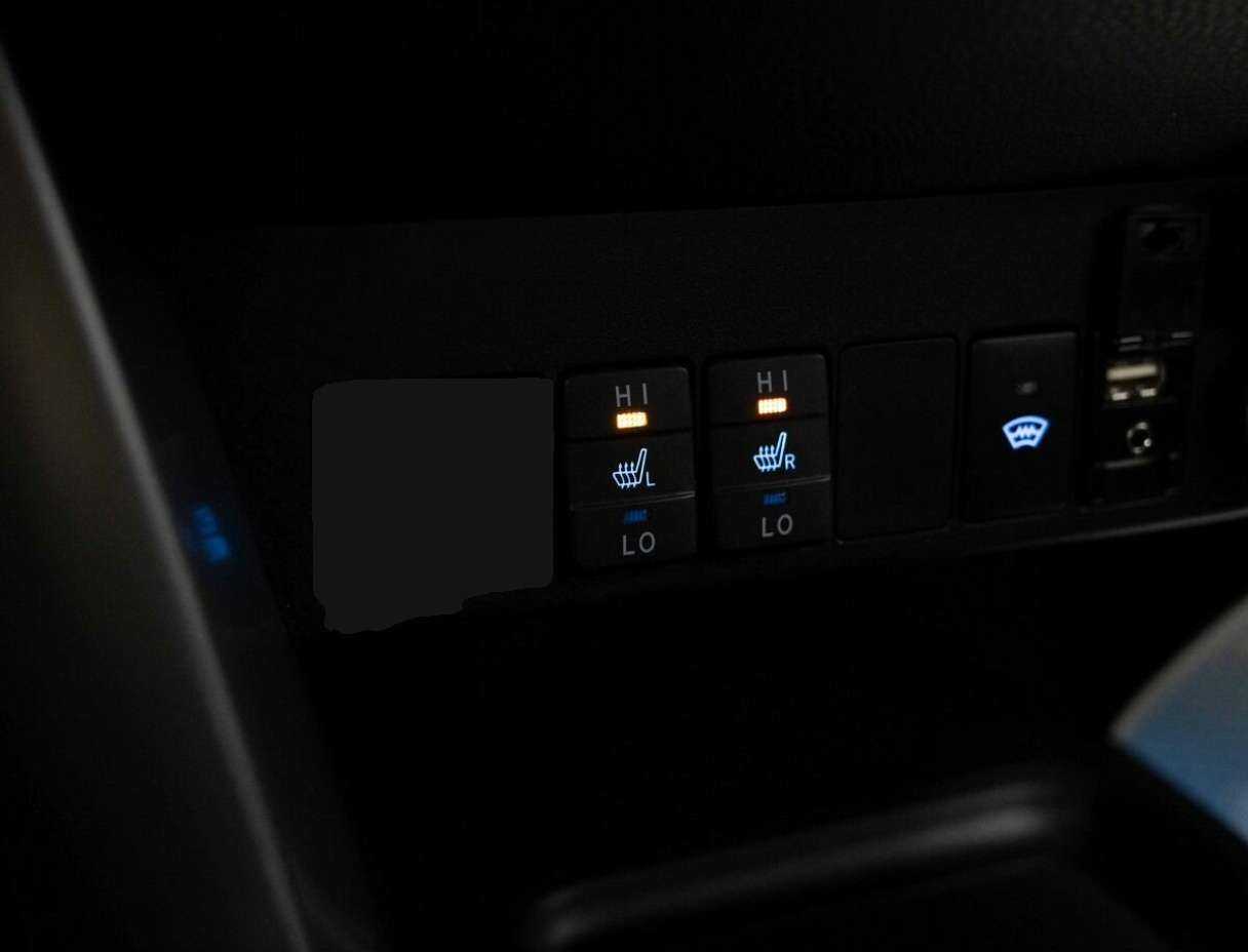 Б/У Тойота Рав4 2019 года. Фото: #16