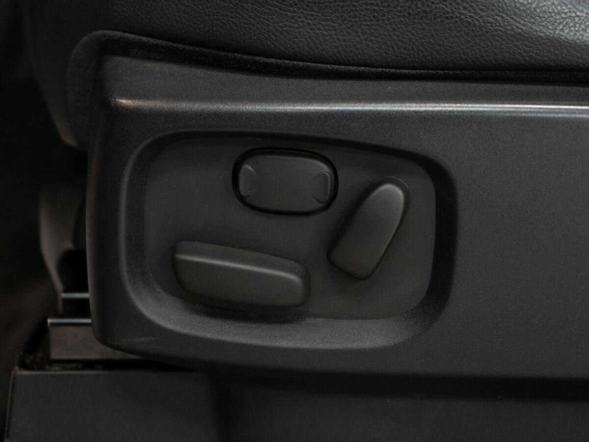 Б/У Лэнд Ровер Дискавери 2013 года. Фото: #15