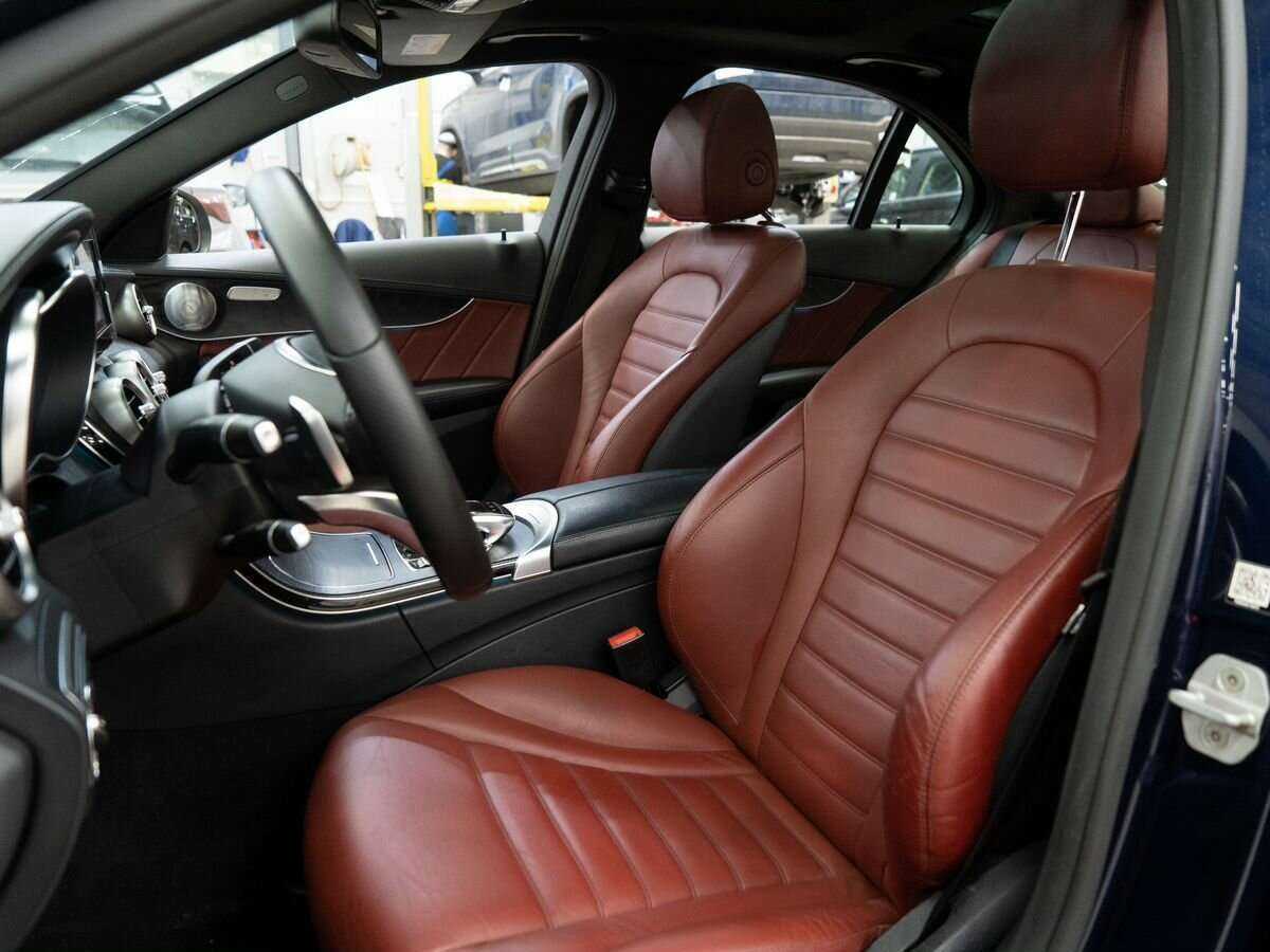 Б/У Мерседес-Бенц Ц-Класс 2014 года. Фото: #5