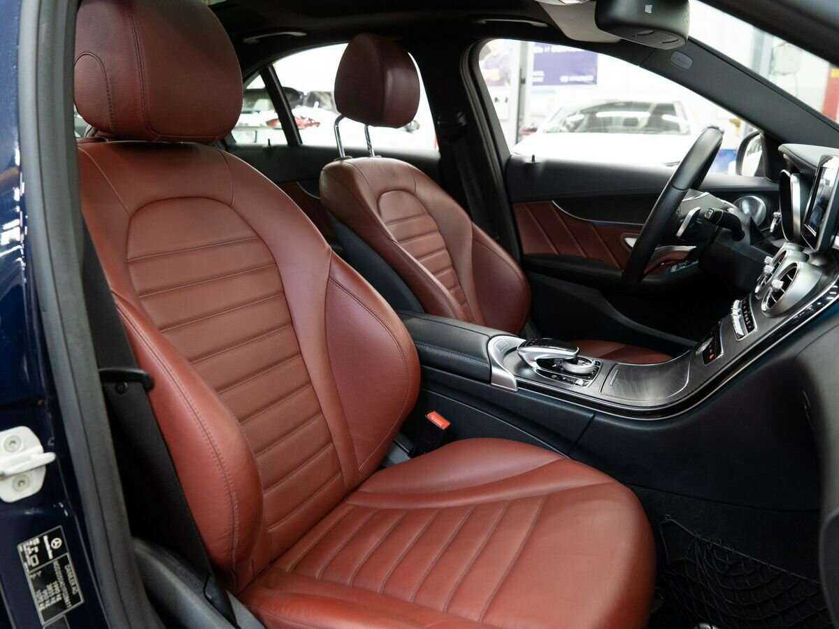 Б/У Мерседес-Бенц Ц-Класс 2014 года. Фото: #9