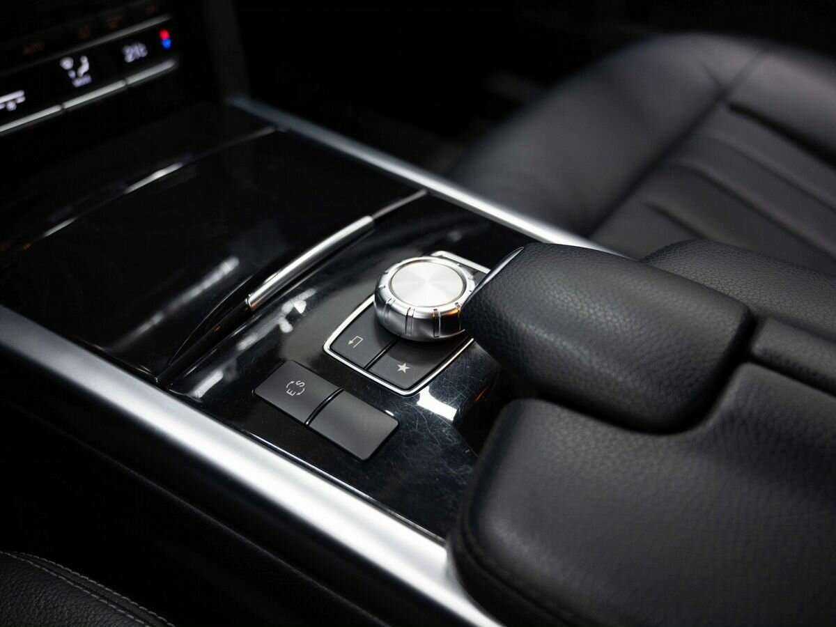 Б/У Мерседес-Бенц Е-Класс 2014 года. Фото: #15