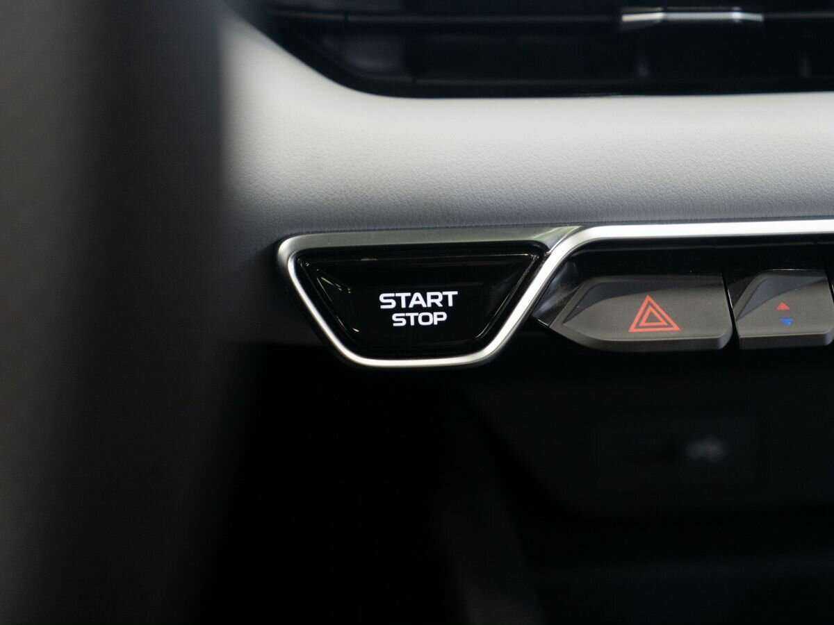 Б/У Джили Кулрэй 2023 года. Фото: #11