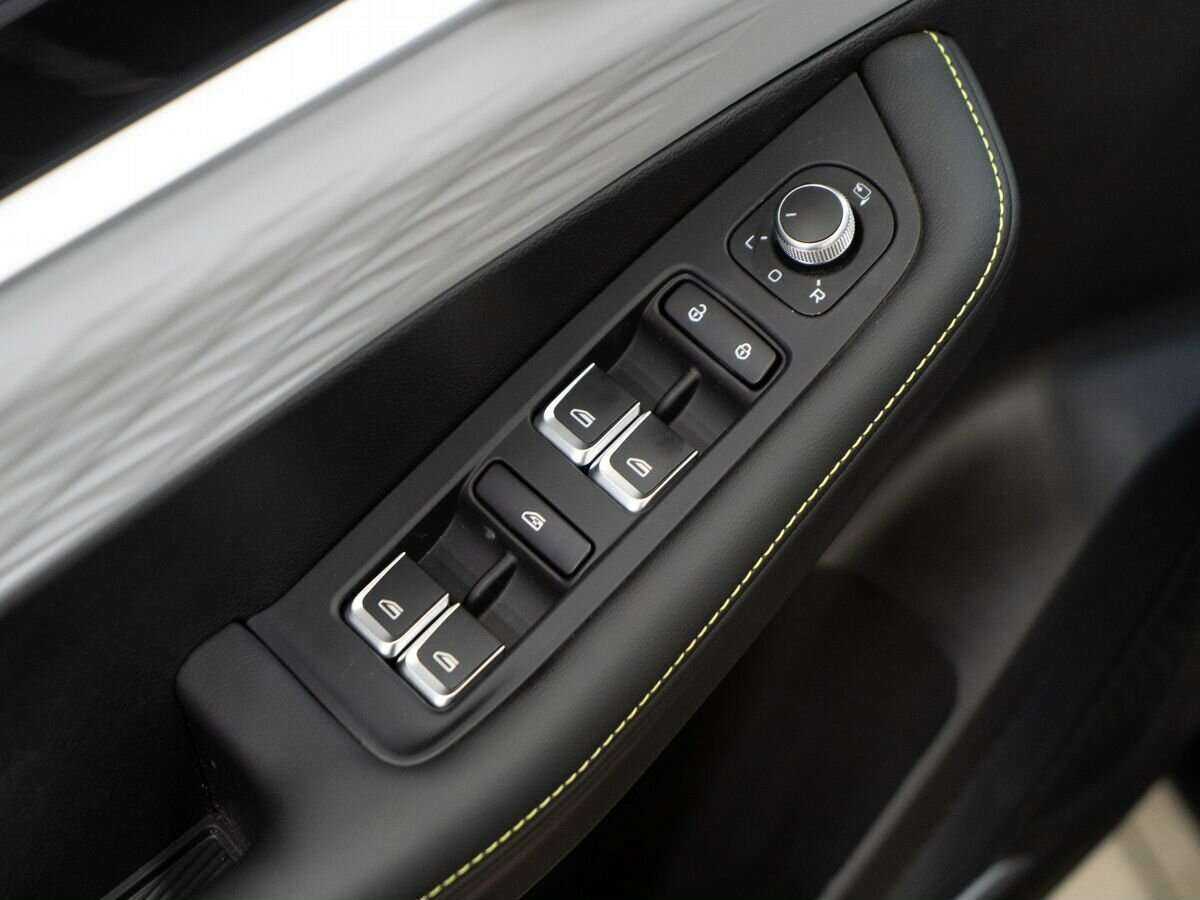 Б/У Джили Кулрэй 2023 года. Фото: #14