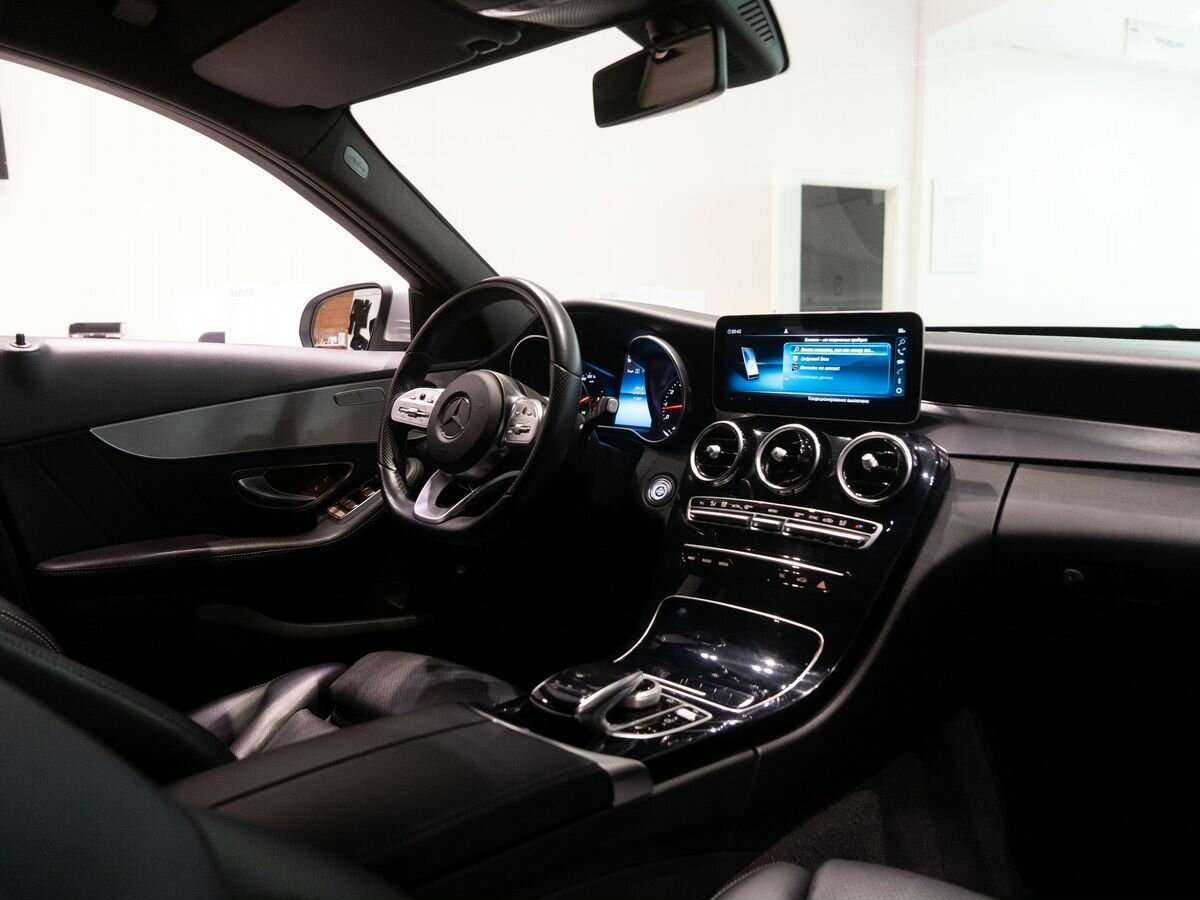 Б/У Мерседес-Бенц Ц-Класс 2018 года. Фото: #19