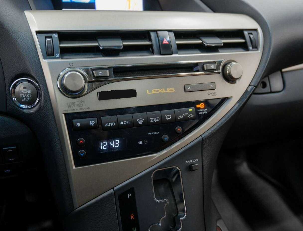 Б/У Лексус Р-Икс 2013 года. Фото: #23