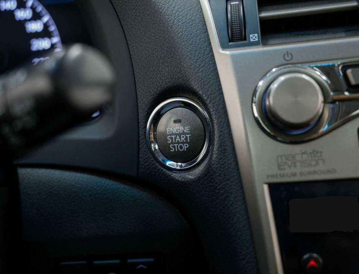 Б/У Лексус Р-Икс 2013 года. Фото: #24