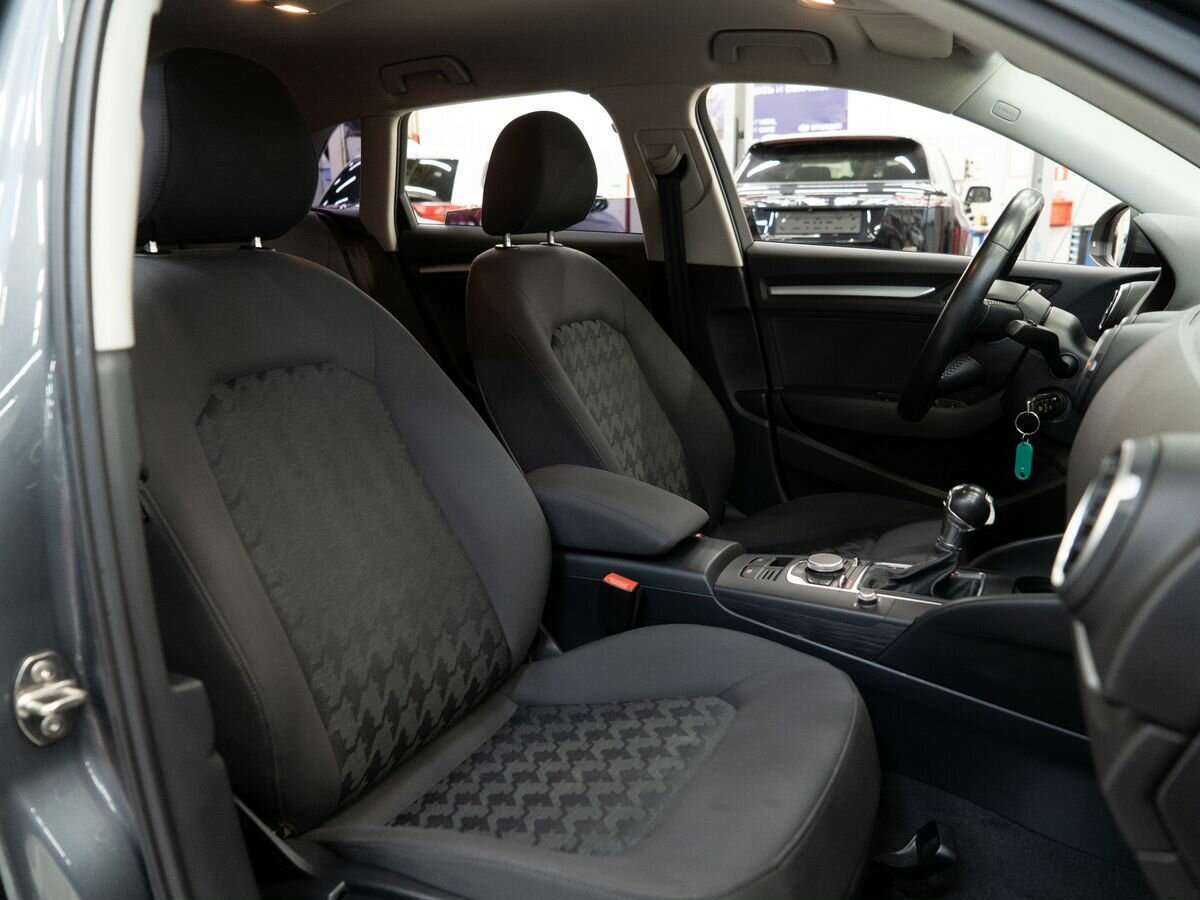 Б/У Ауди А3 2015 года. Фото: #8