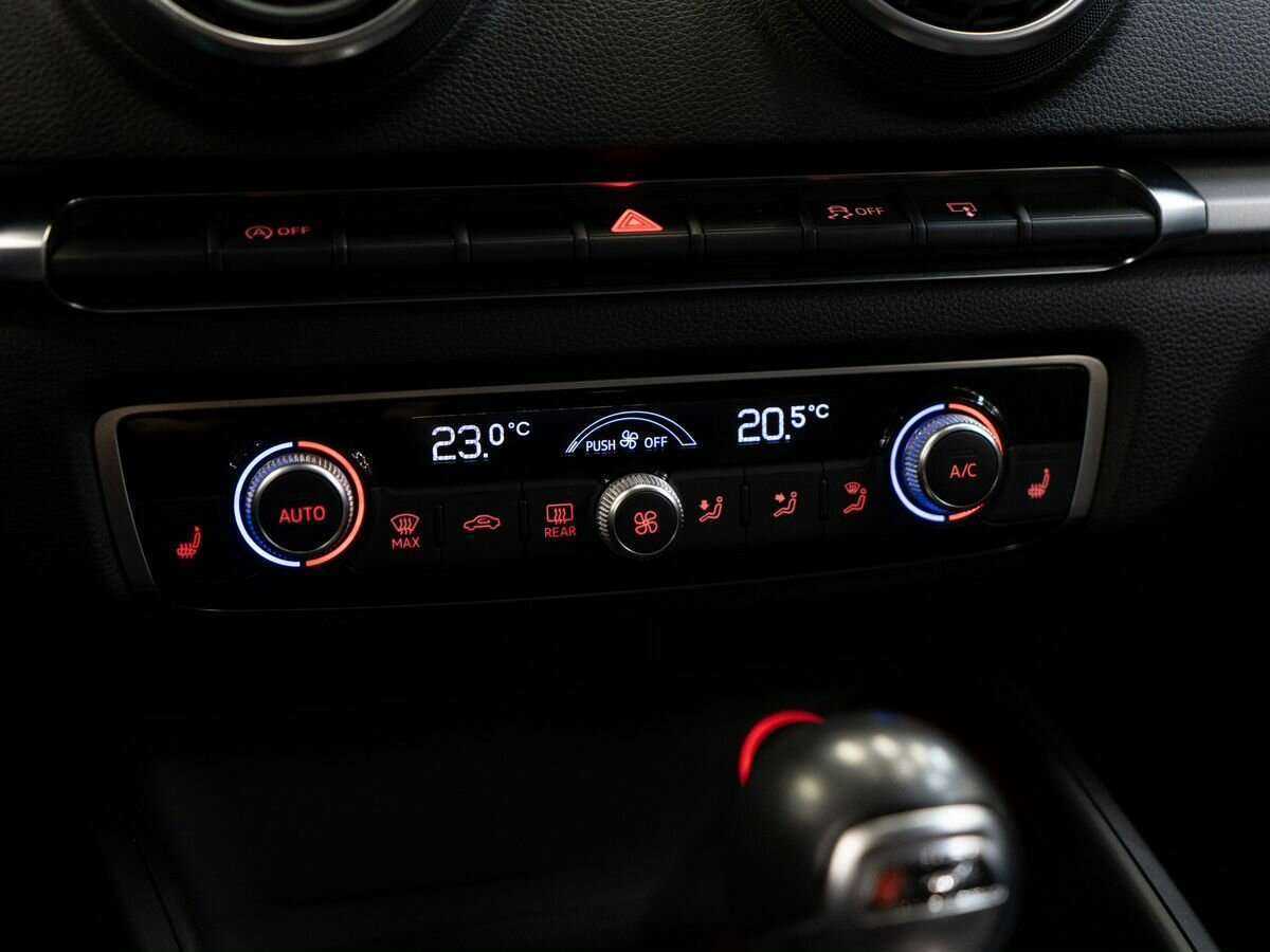 Б/У Ауди А3 2015 года. Фото: #12