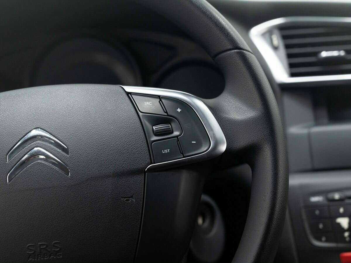 Б/У Ситроен Ц4 2012 года. Фото: #15