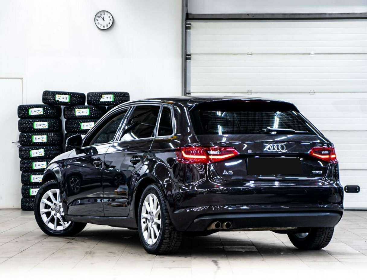 Б/У Ауди А3 2013 года. Фото: #3