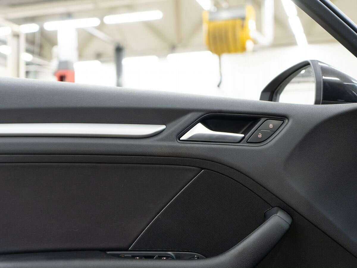 Б/У Ауди А3 2013 года. Фото: #14