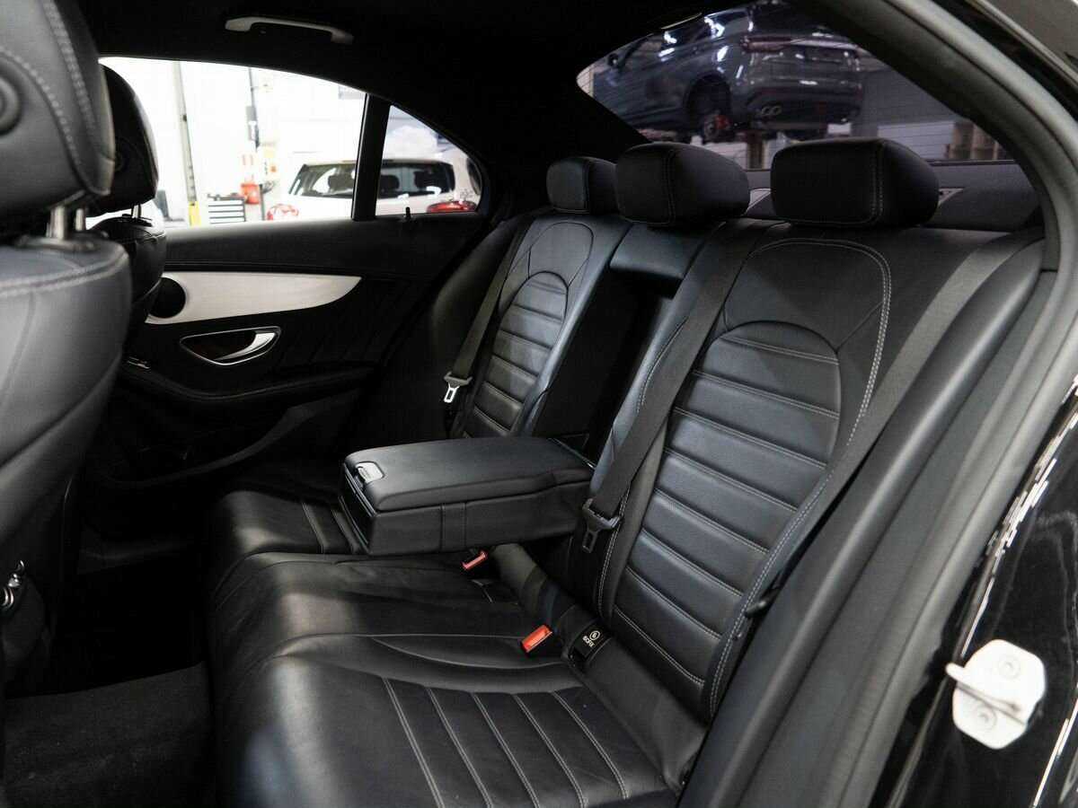 Б/У Мерседес-Бенц Ц-Класс 2014 года. Фото: #6