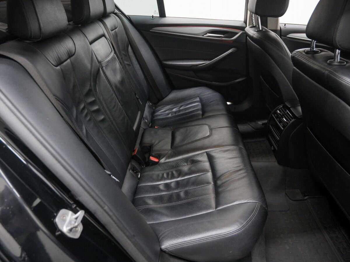 Б/У БМВ 5 серии 2018 года. Фото: #10