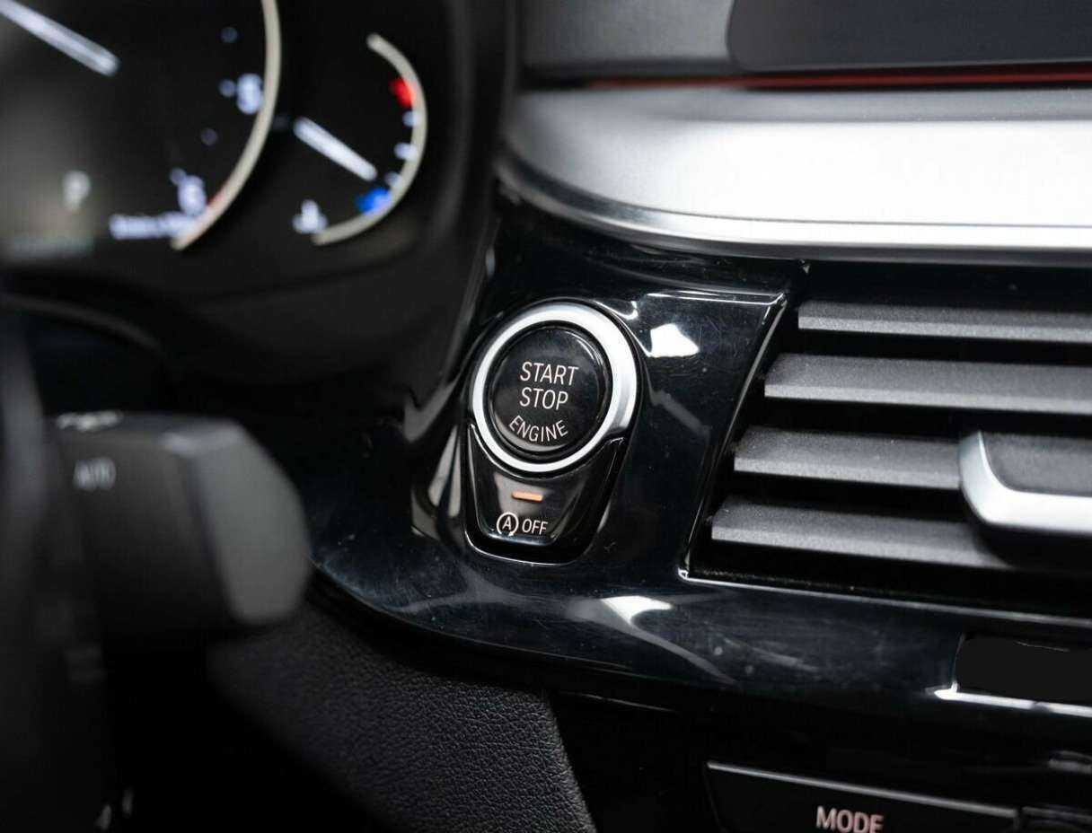 Б/У БМВ 5 серии 2018 года. Фото: #21