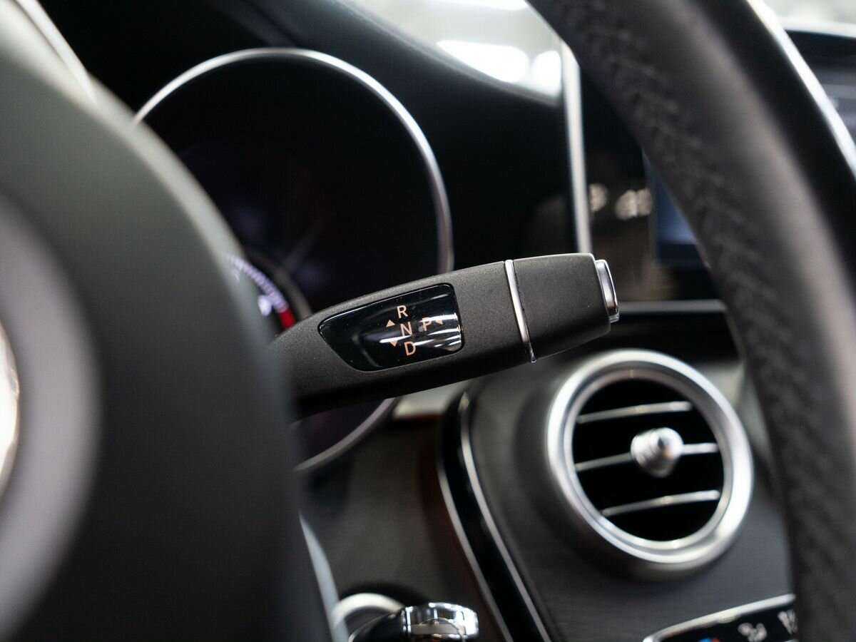 Б/У Мерседес-Бенц Ц-Класс 2014 года. Фото: #11