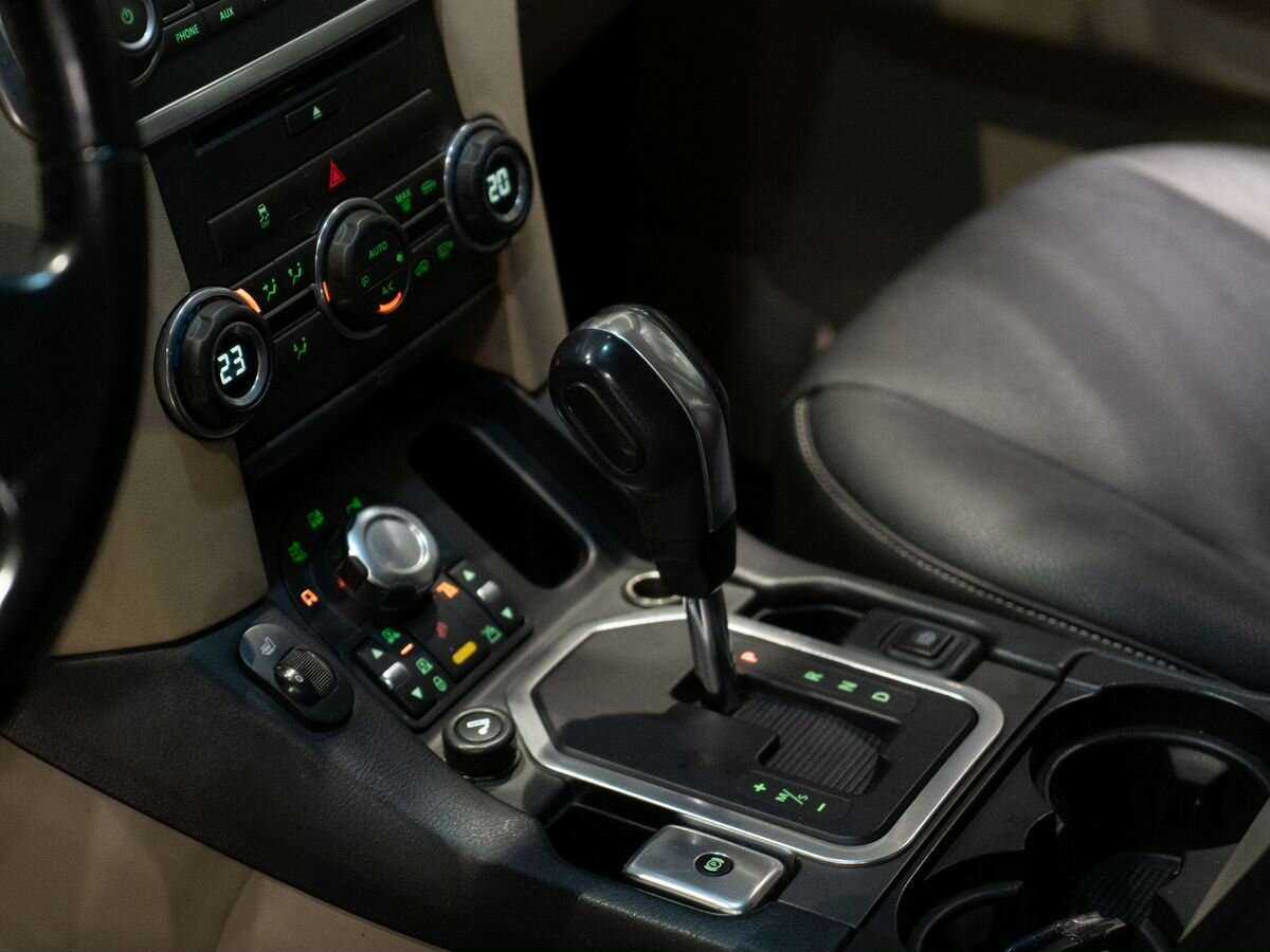 Б/У Лэнд Ровер Дискавери 2012 года. Фото: #10