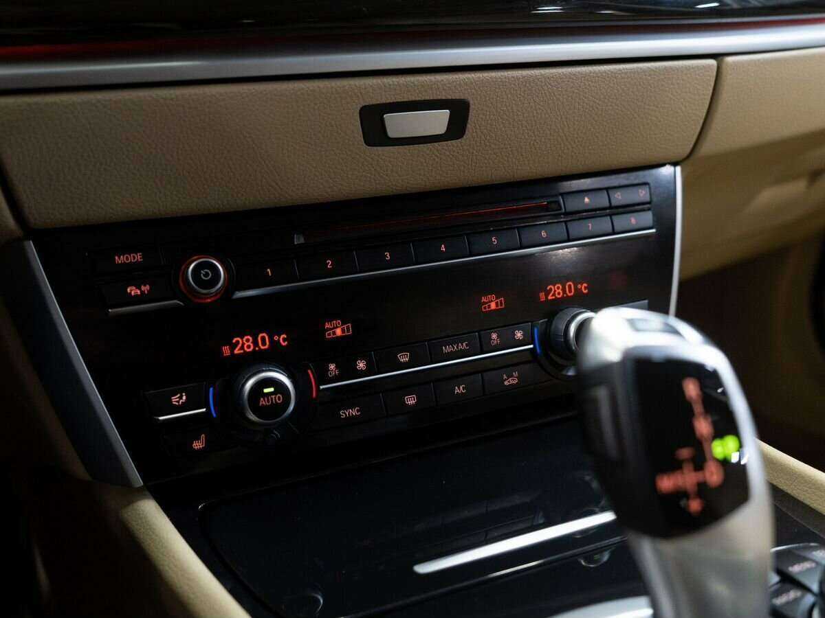 Б/У БМВ 5 серии 2014 года. Фото: #13