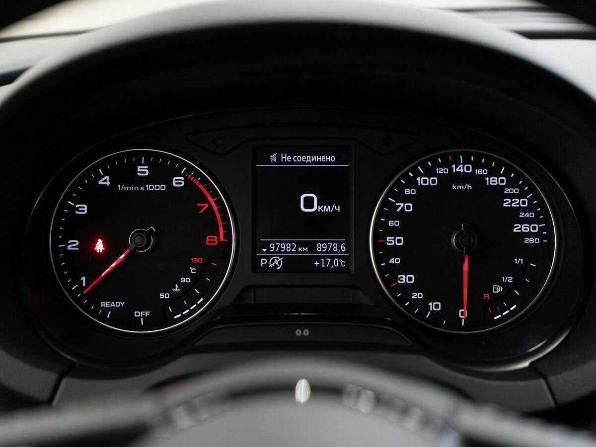 Б/У Ауди А3 2017 года. Фото: #10