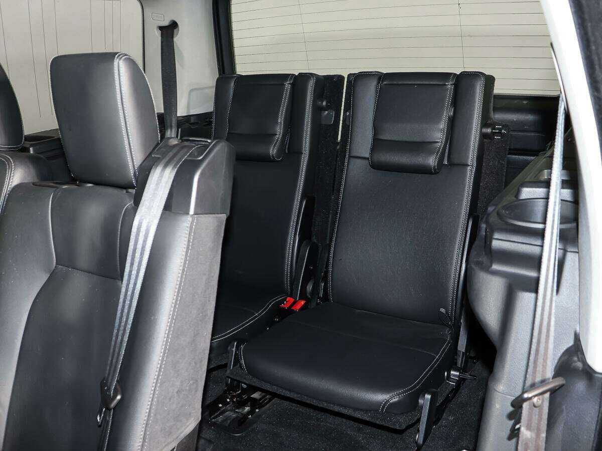 Б/У Лэнд Ровер Дискавери 2012 года. Фото: #12