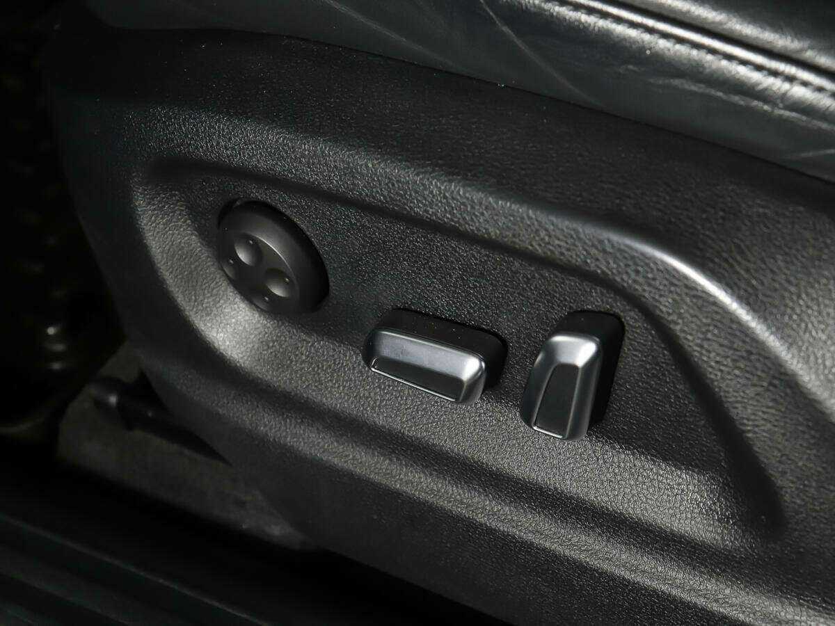 Б/У Ауди К5 2016 года. Фото: #18