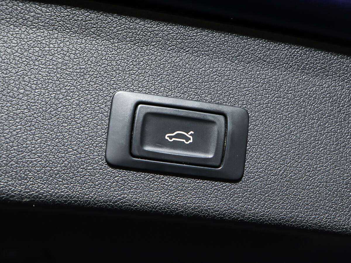 Б/У Ауди К5 2014 года. Фото: #14