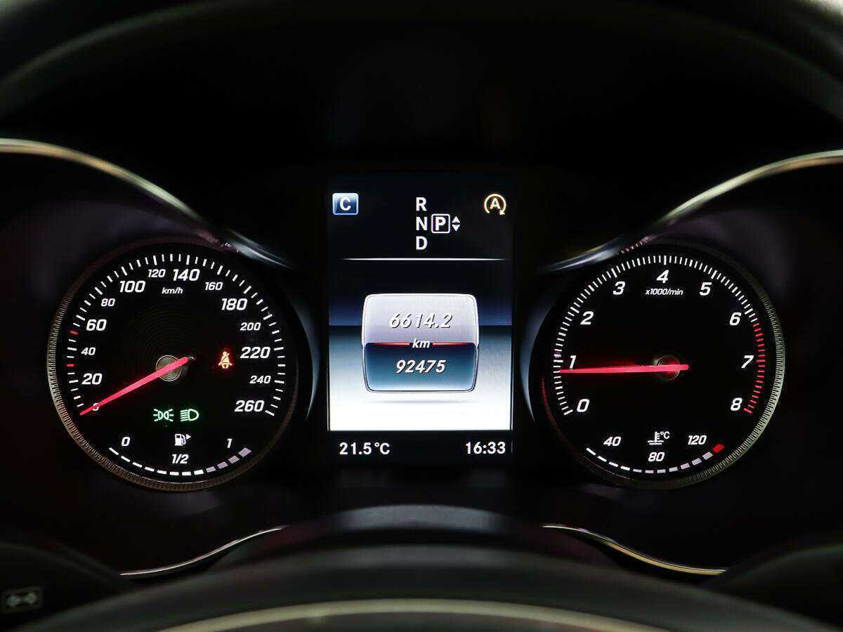 Б/У Мерседес-Бенц Ц-Класс 2014 года. Фото: #13