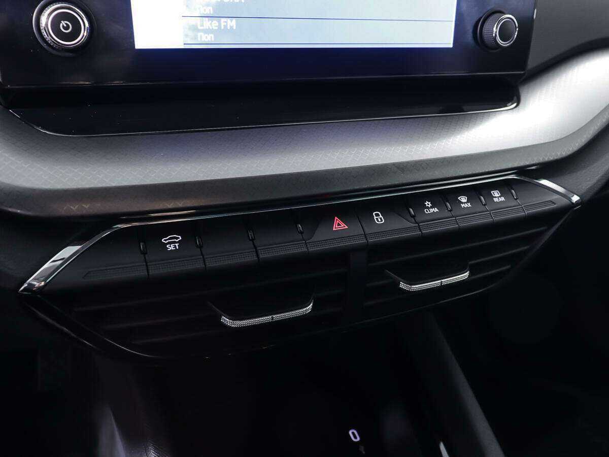 Б/У Шкода Октавия 2020 года. Фото: #20