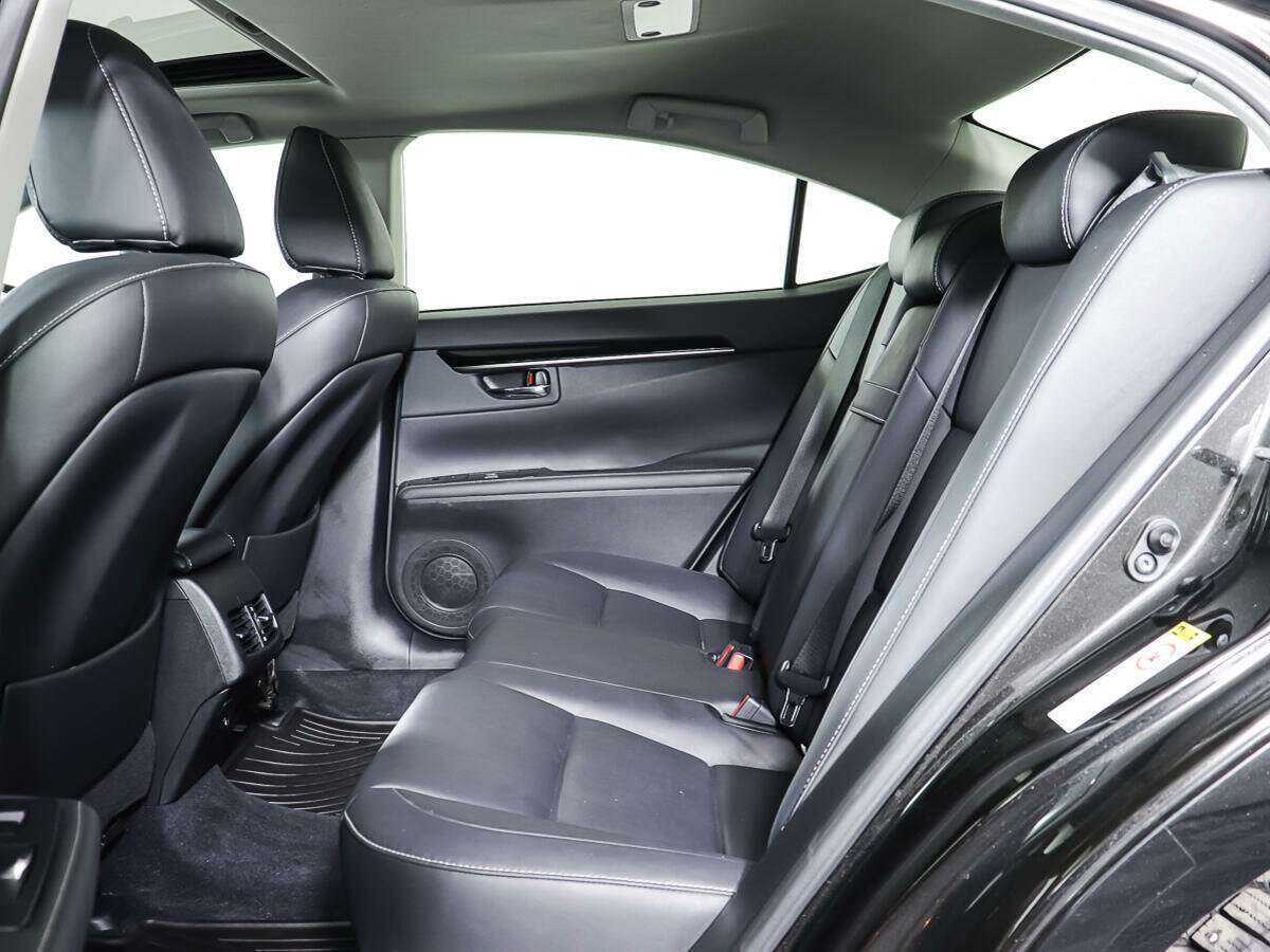 Б/У Лексус ЕС 2014 года. Фото: #8