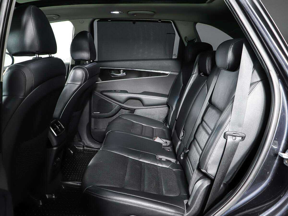 Б/У Киа Соренто 2017 года. Фото: #11