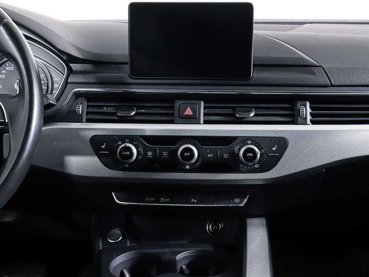 Б/У Ауди А4 2015 года. Фото: #11