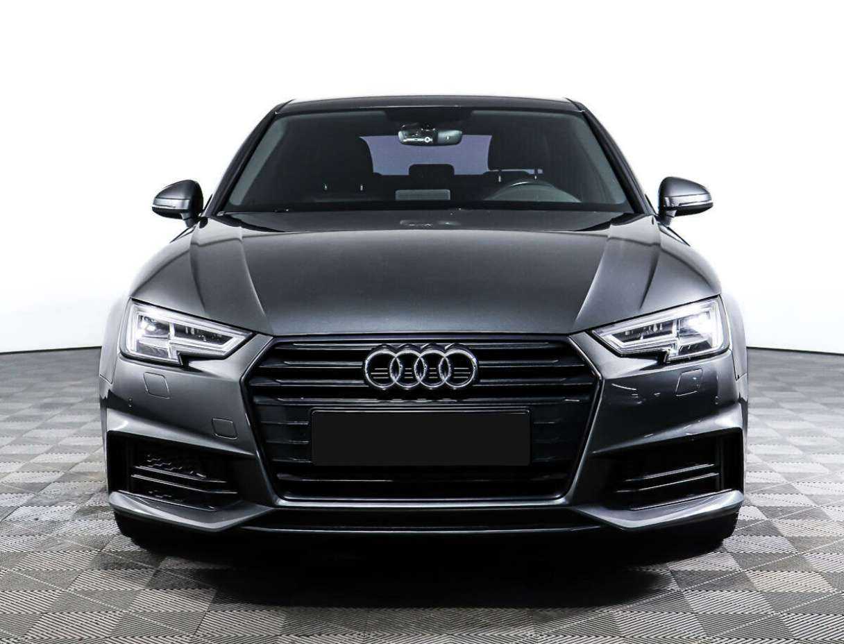 Б/У Ауди А4 2017 года. Фото: #1